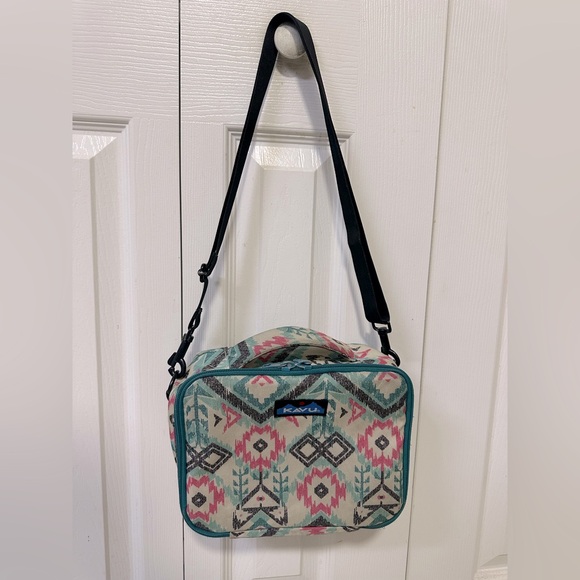 KAVU Insulated Padded Messenger Lunch Box - Picture 7 of 11
